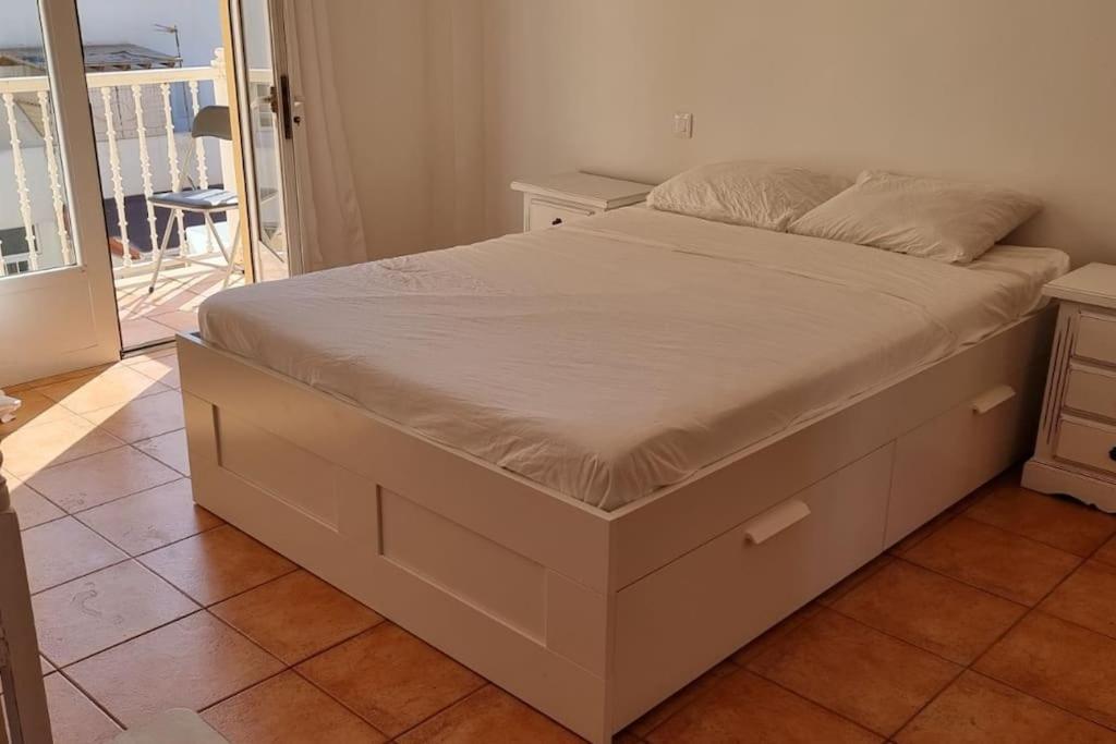 Gilda: Beautiful Spacious Apartment. Seaview From Rooftop Terrace Corralejo Exterior photo